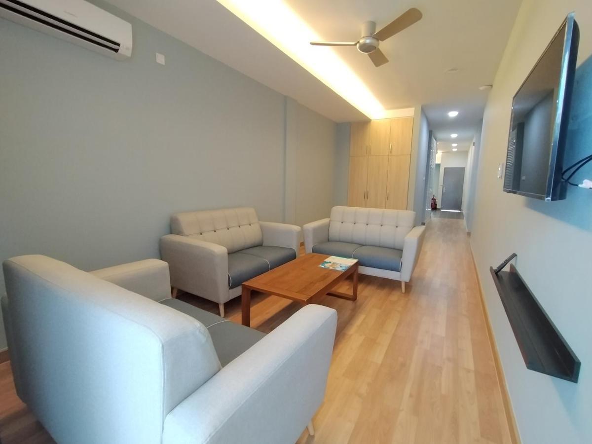 Telanai16 Lodge Бандар Сери Бегаван Екстериор снимка