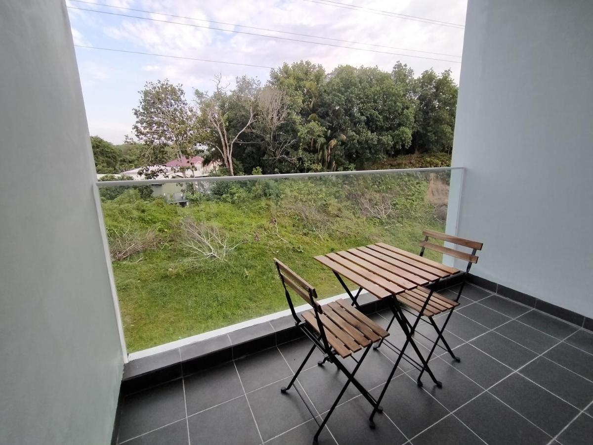 Telanai16 Lodge Бандар Сери Бегаван Екстериор снимка