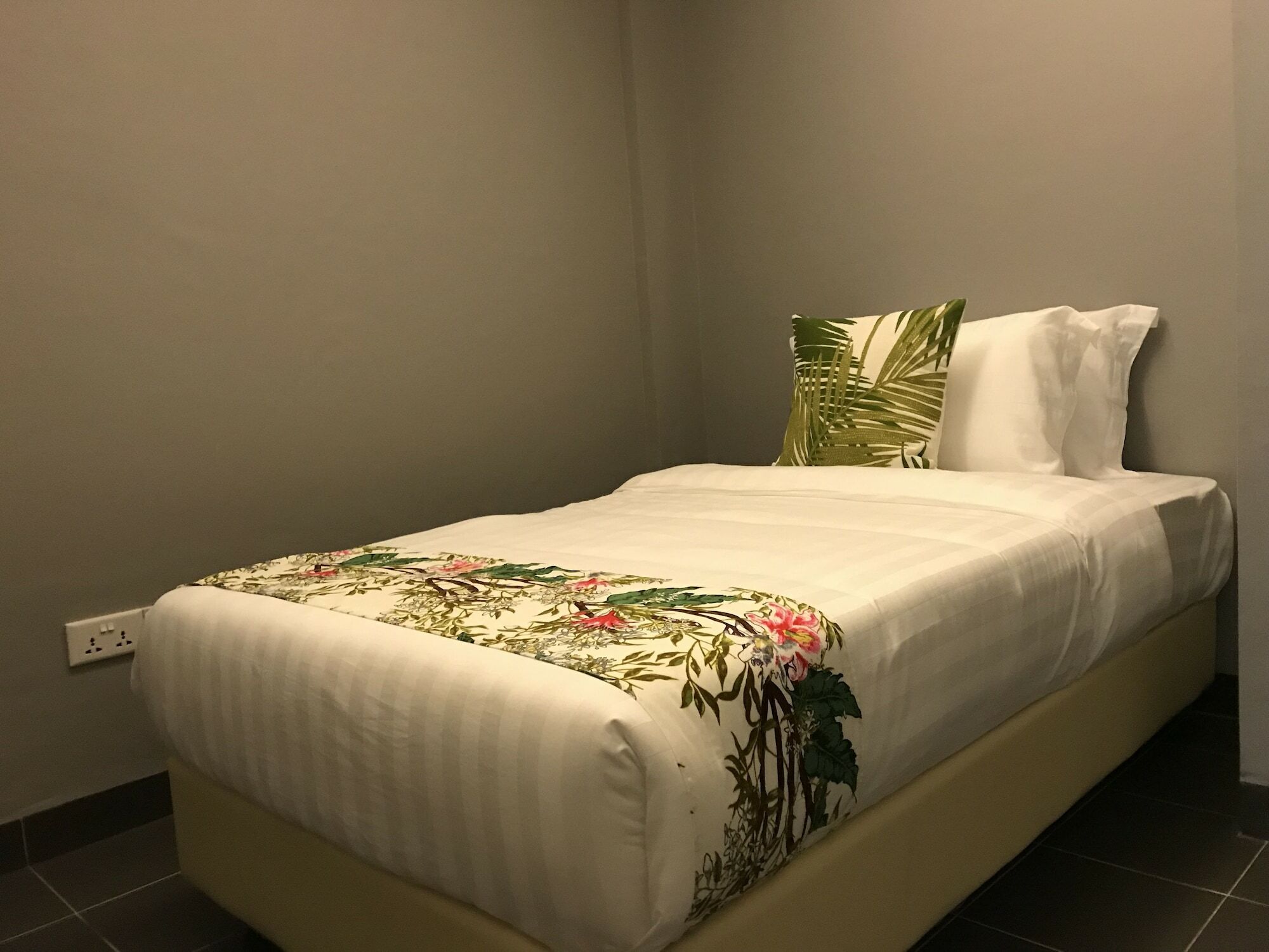 Telanai16 Lodge Бандар Сери Бегаван Екстериор снимка