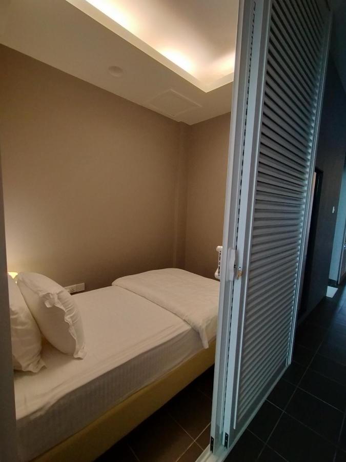 Telanai16 Lodge Бандар Сери Бегаван Екстериор снимка